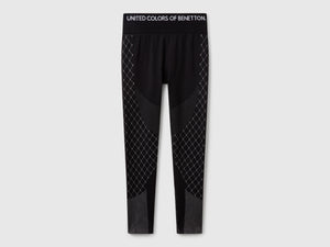 Seamless sports leggings