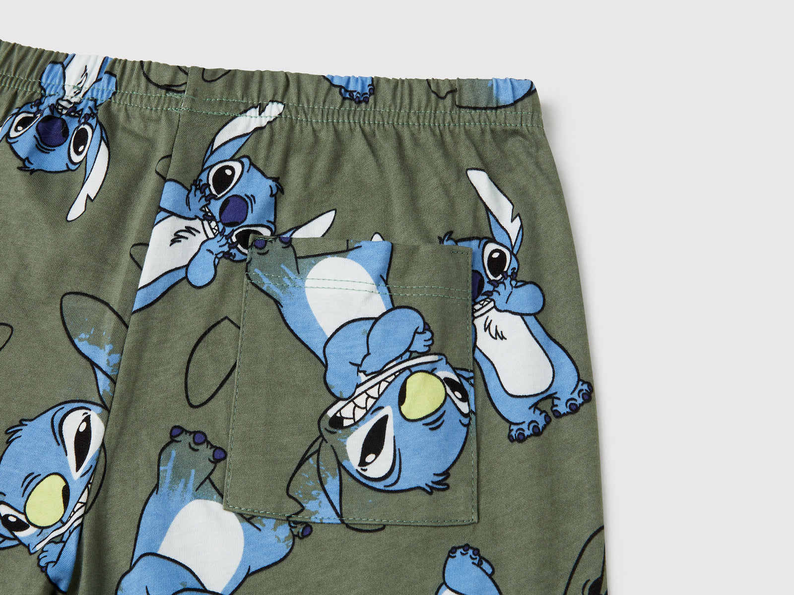 Caldo pigiama Lilo & Stitch ©Disney da bambino multi-color 3 | Benetton Outlet