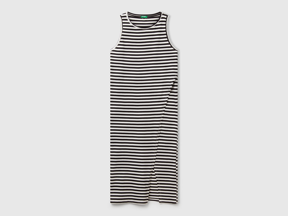 Striped dress with slit