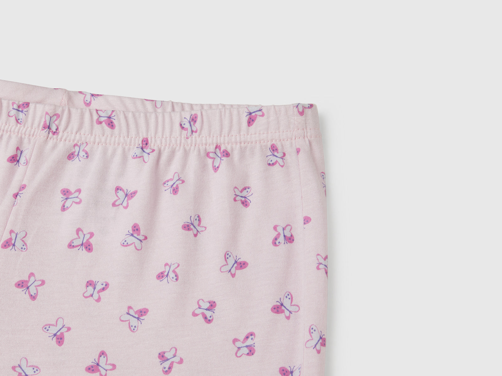 Pigiama con stampa bambolina da bambina bianco panna 3 | Benetton Outlet