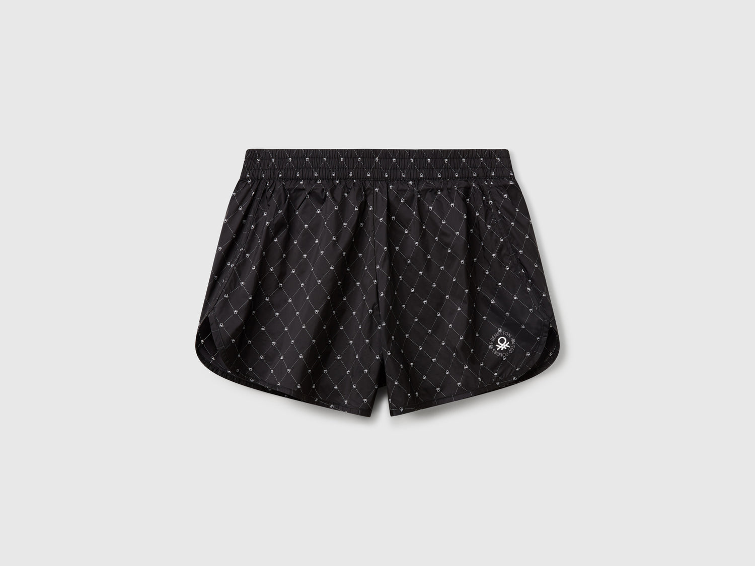 Shorts sportivi con tessuto da donna nero | Benetton Outlet