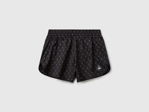 Shorts sportivi con tessuto