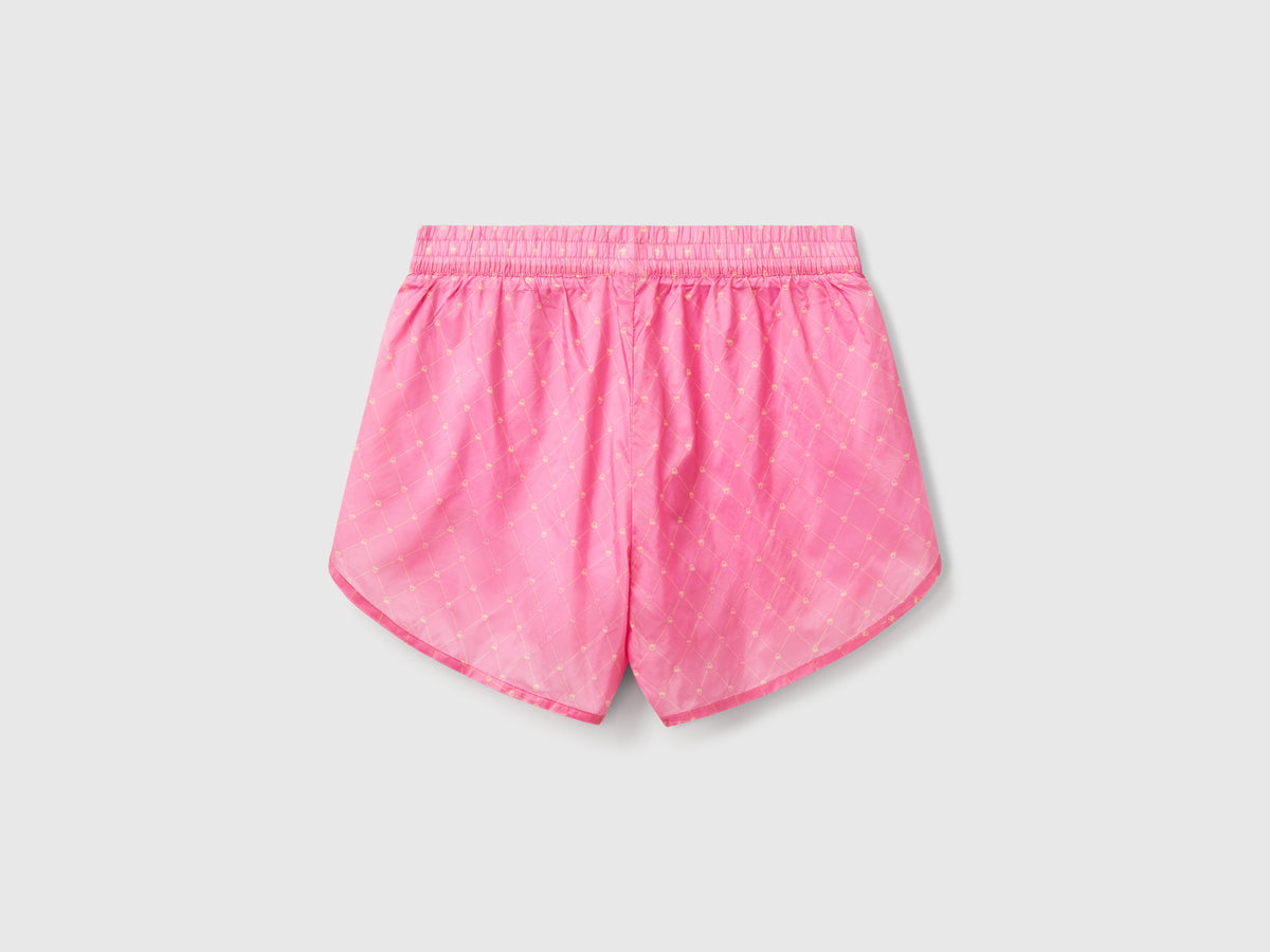 Shorts sportivi con tessuto