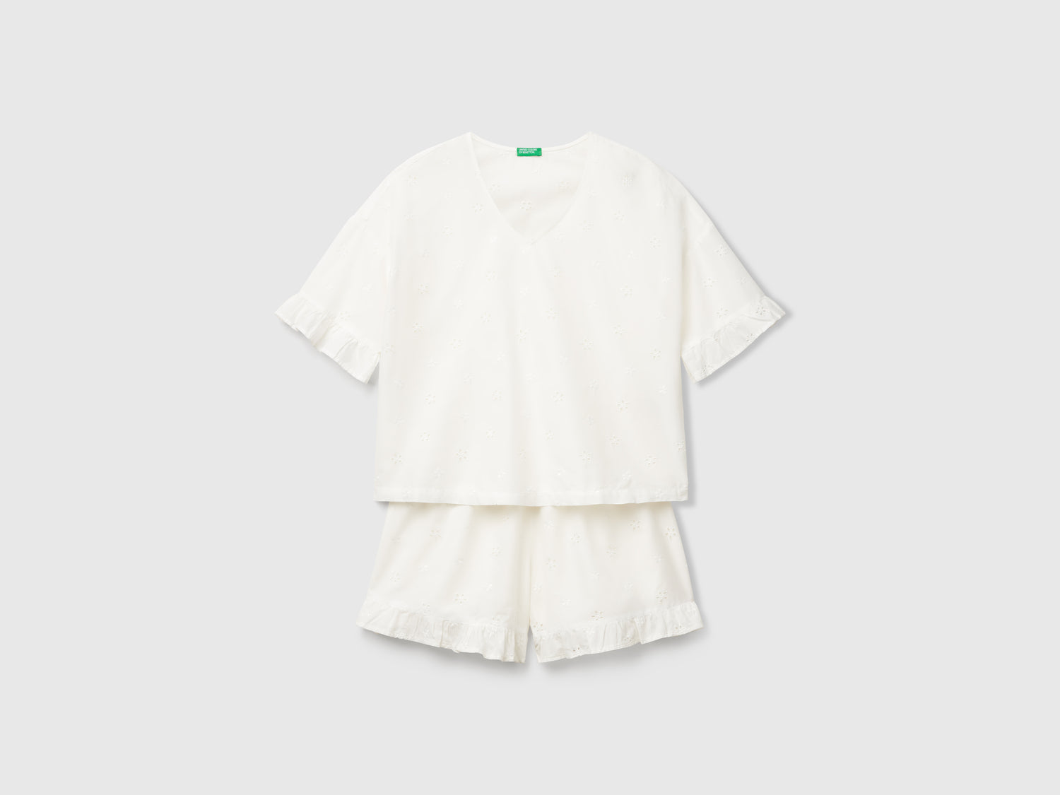 Pigiama con ricami fiori da donna bianco panna | Benetton Outlet