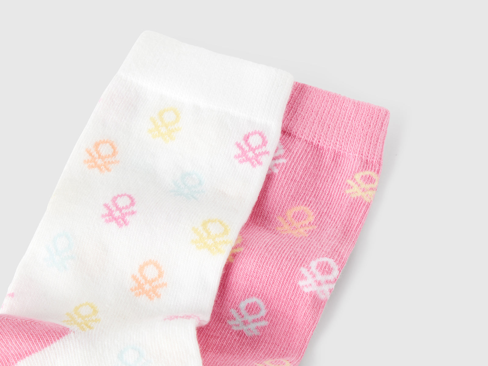 Due paia di calzini con loghi rosa e da bambino multi-color 2 | Benetton Outlet