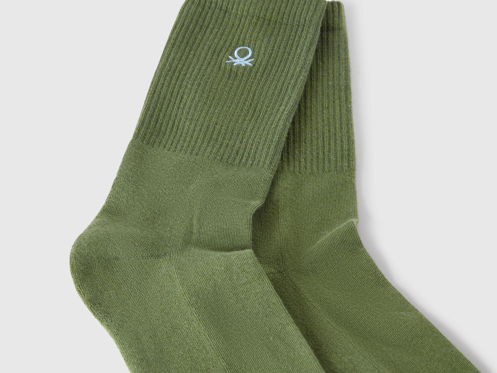 Calzini sportivi in misto cotone stretch da uomo verde militare 2 | Benetton Outlet