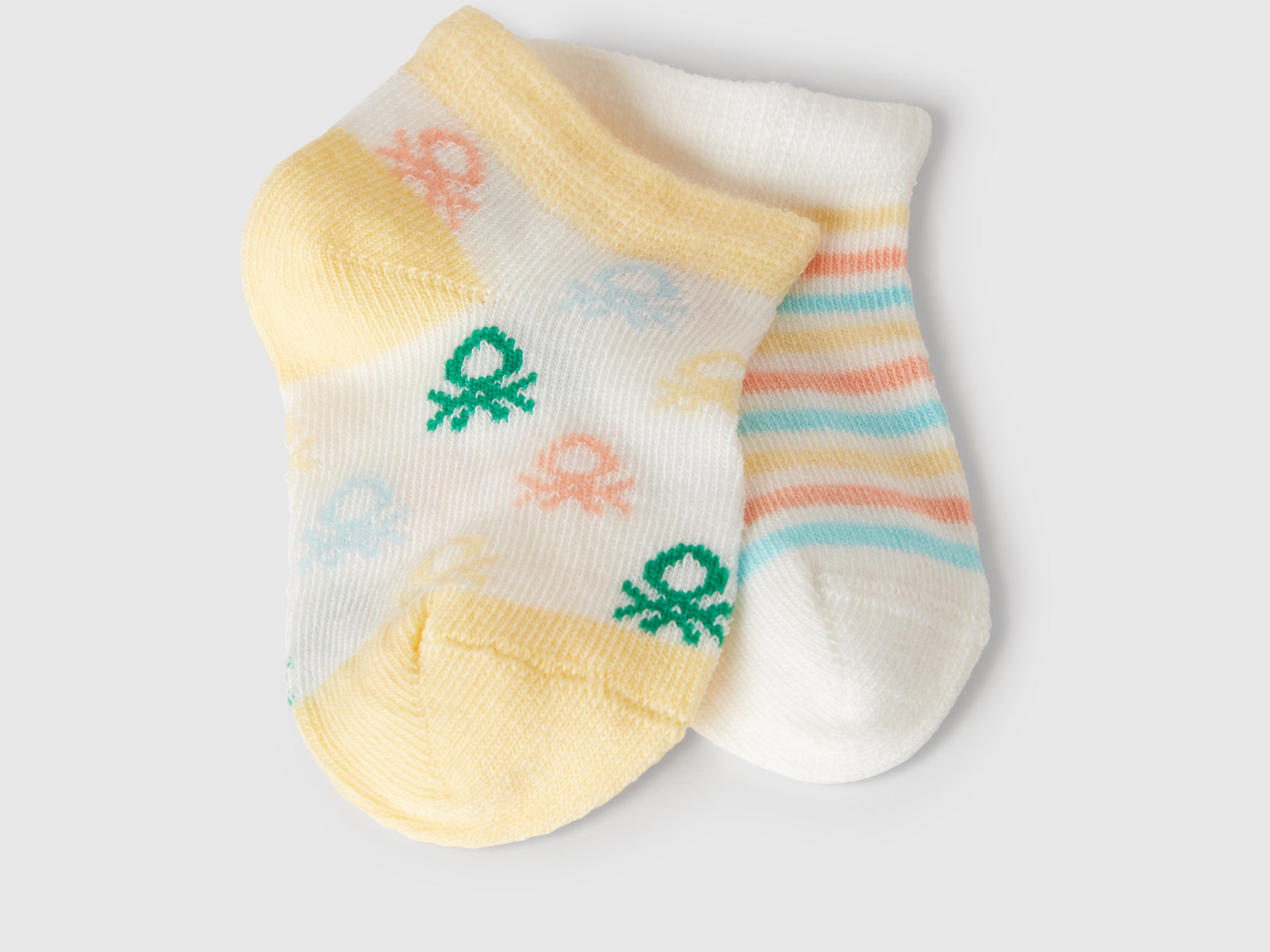 Set calzini con loghi e righe da neonato multi-color 2 | Benetton Outlet