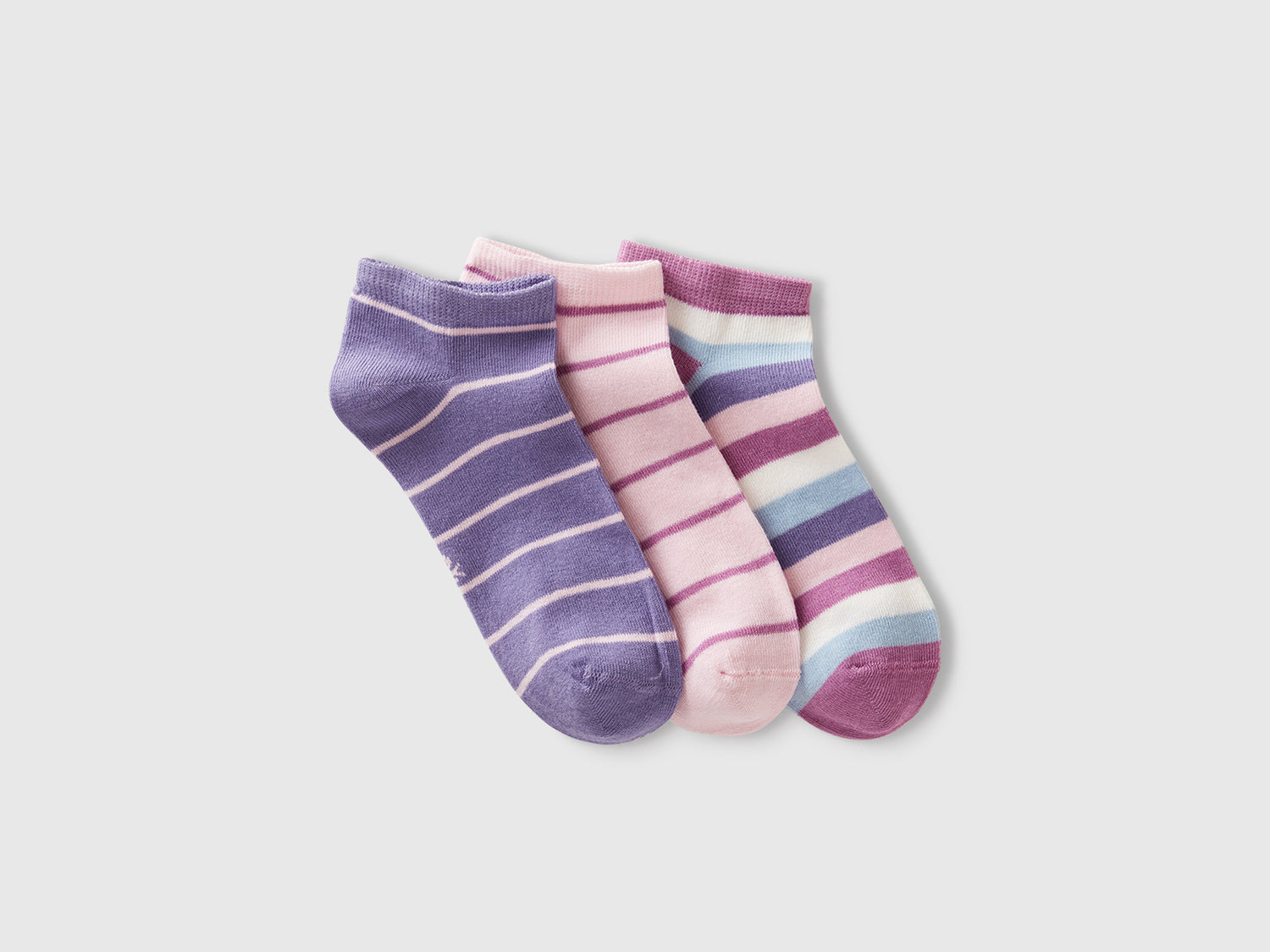 Tre paia di calzini a righe da bambino multi-color | Benetton Outlet