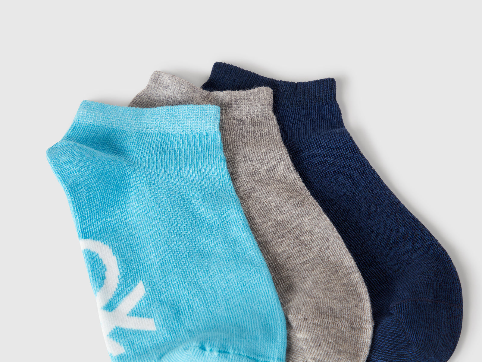 Tre paia di calzini con logo da bambino multi-color 2 | Benetton Outlet
