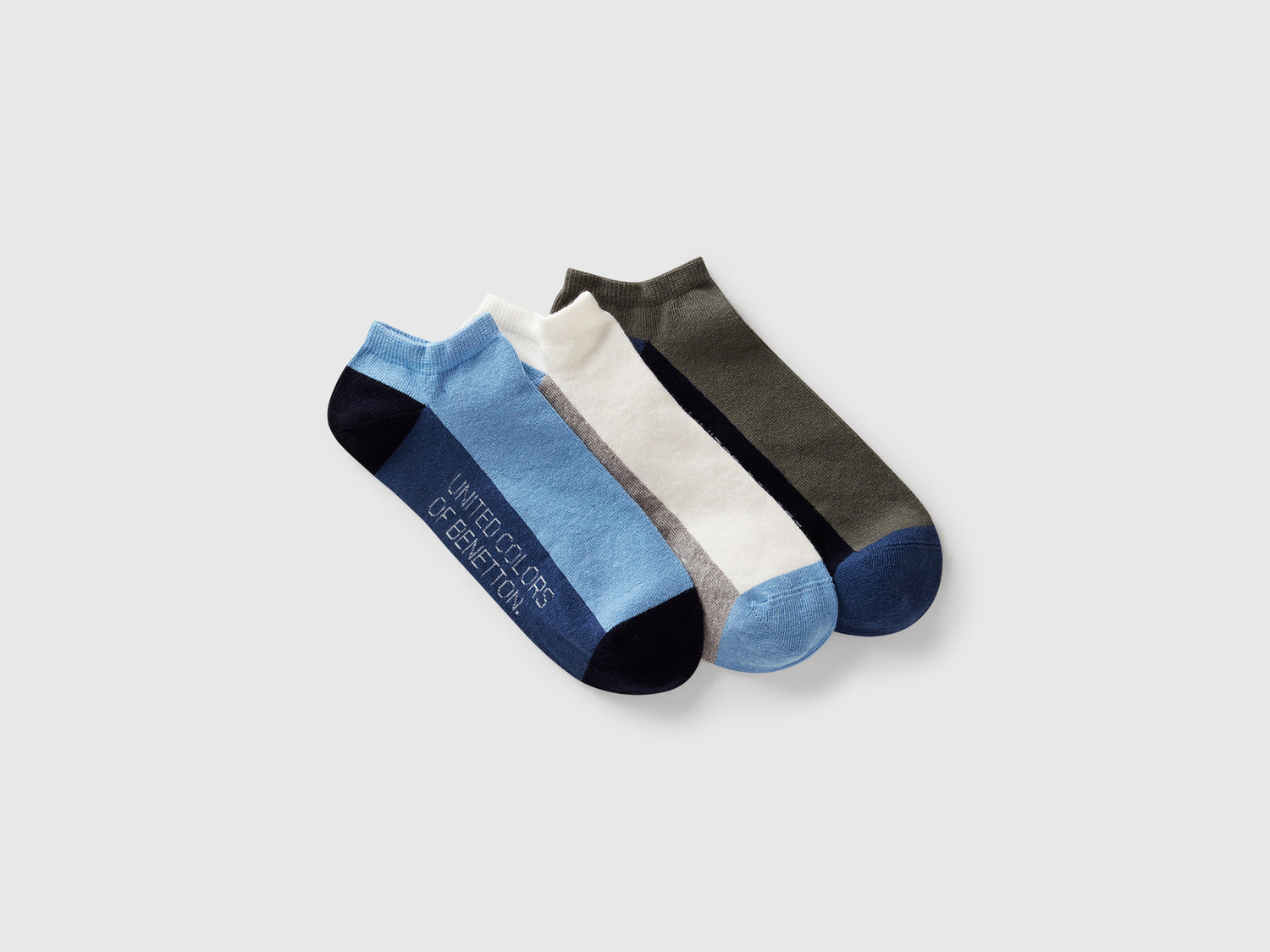 Tre paia di calzini color block da uomo multi-color | Benetton Outlet