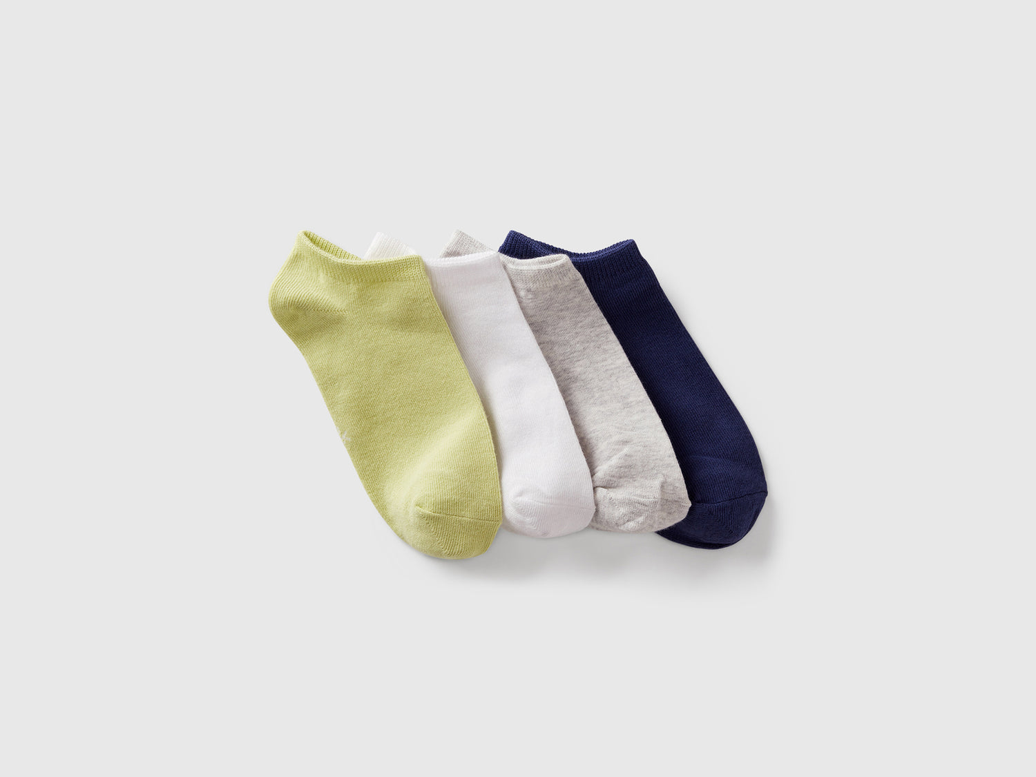 Quattro paia di calzini corti da bambino multi-color | Benetton Outlet