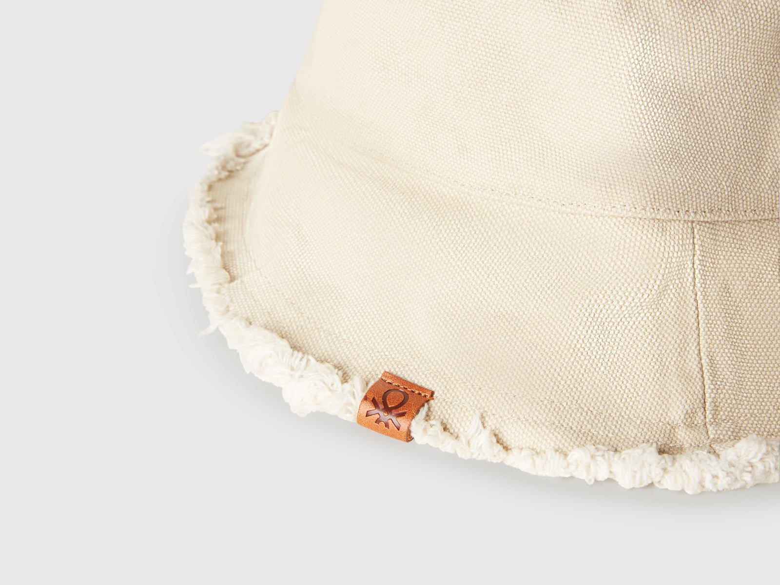 Cappello alla pescatora 100% cotone da donna beige 3 | Benetton Outlet