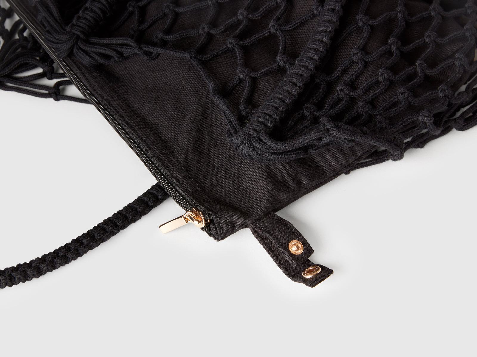 Shopping bag on the net da donna nero 3 | Benetton Outlet