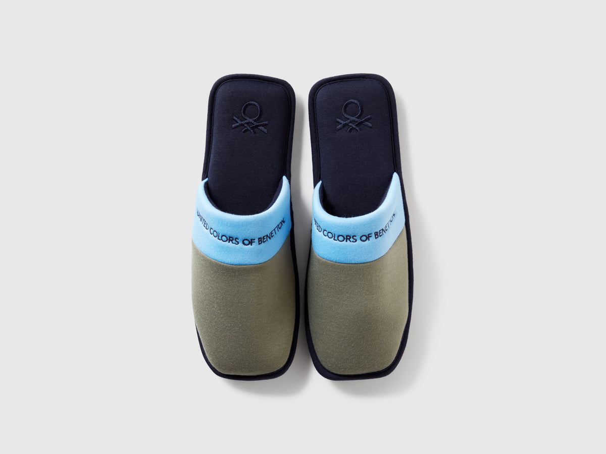 Pantofole con logo
