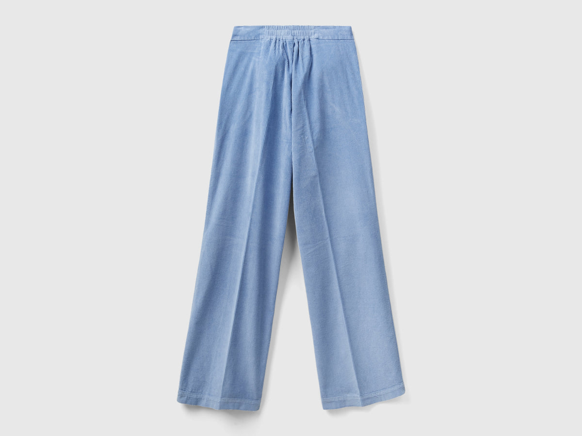 Pantaloni ampi in velluto