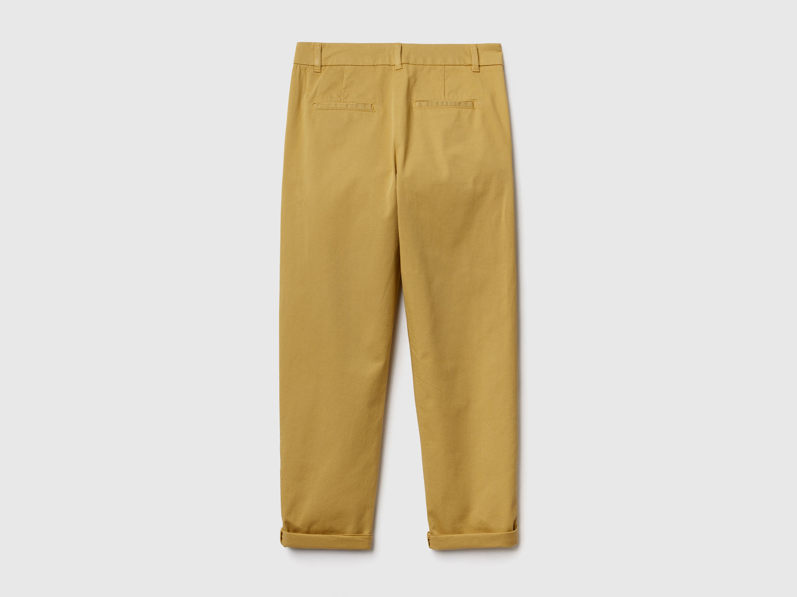 Pantaloni chino in cotone stretch da donna giallo 2 | Benetton Outlet