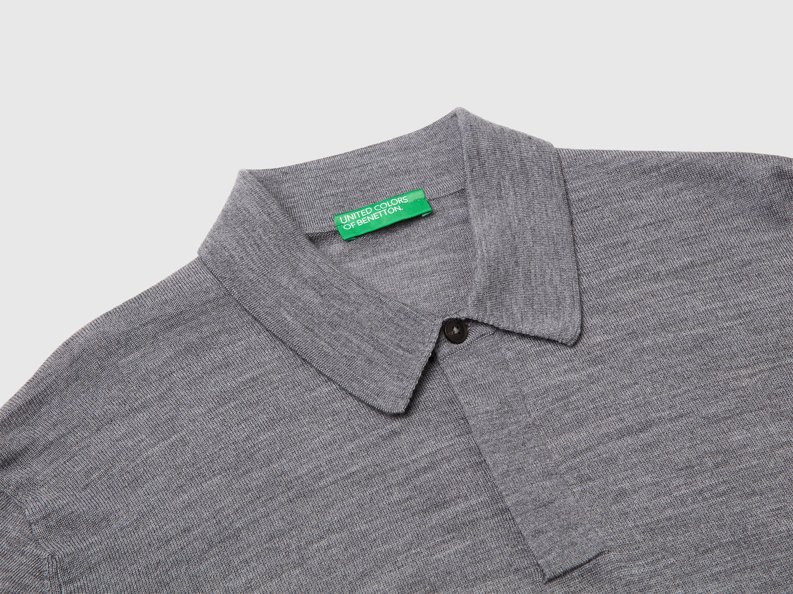 Polo in pura lana Merino da uomo grigio scuro 3 | Benetton Outlet
