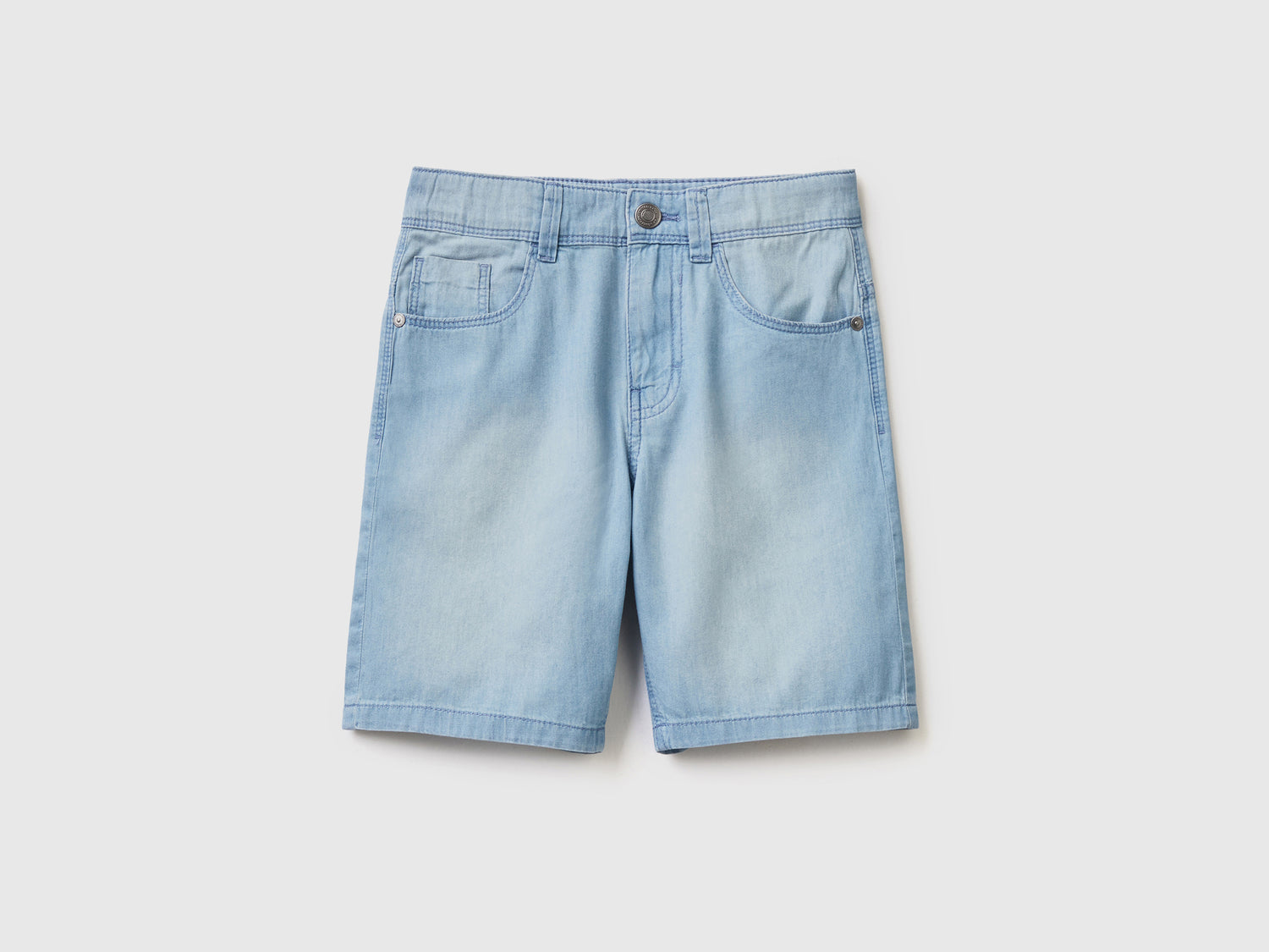 Shorts cinque tasche effetto denim da bambino celeste | Benetton Outlet