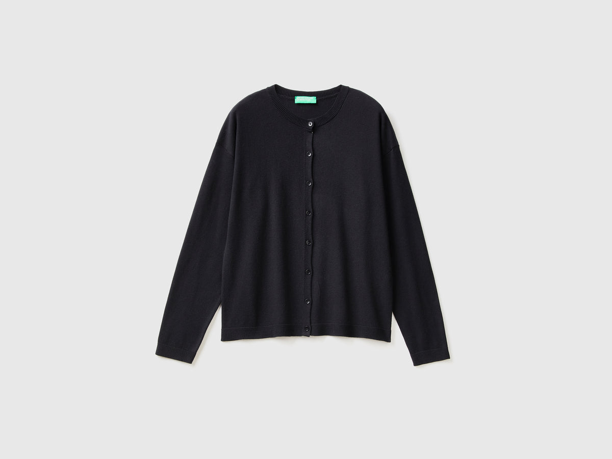 Cardigan girocollo con bottoni