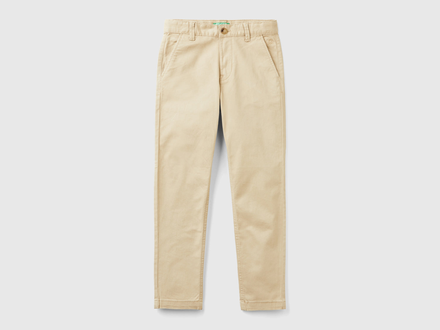 Slim fit chinos in stretch cotton da bambino beige | Benetton Outlet