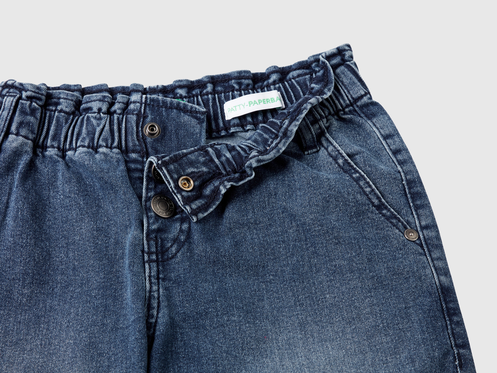 Jeans paperbag in denim da bambina blu 3 | Benetton Outlet