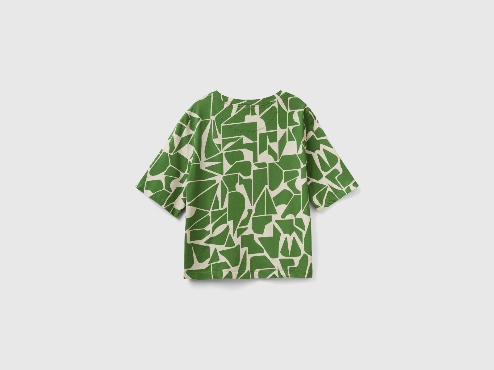 Maglietta con fantasia geometrica da donna verde militare 2 | Benetton Outlet