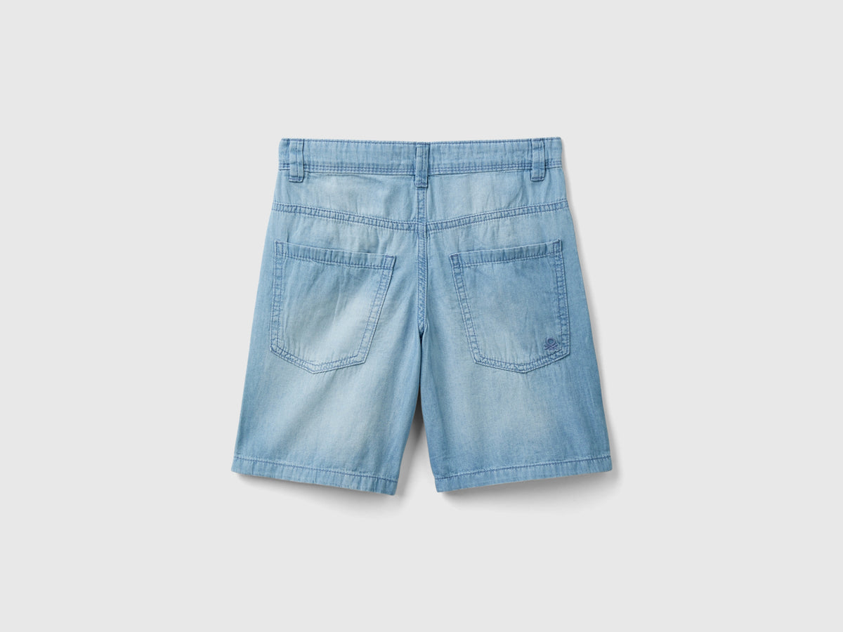 Bermuda in chambray