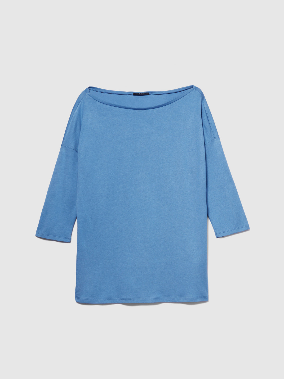 T-shirt con scollo a barca