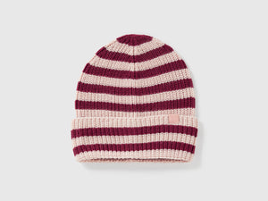Cappellino in maglia a righe