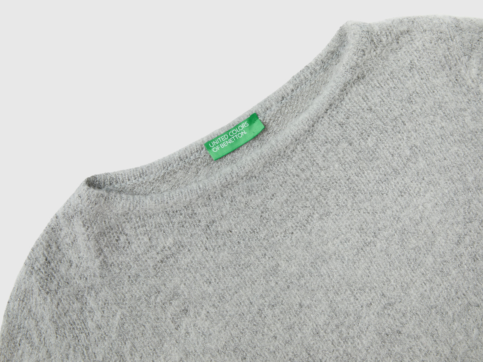 Maglia cropped in misto mohair da donna grigio chiaro 3 | Benetton Outlet