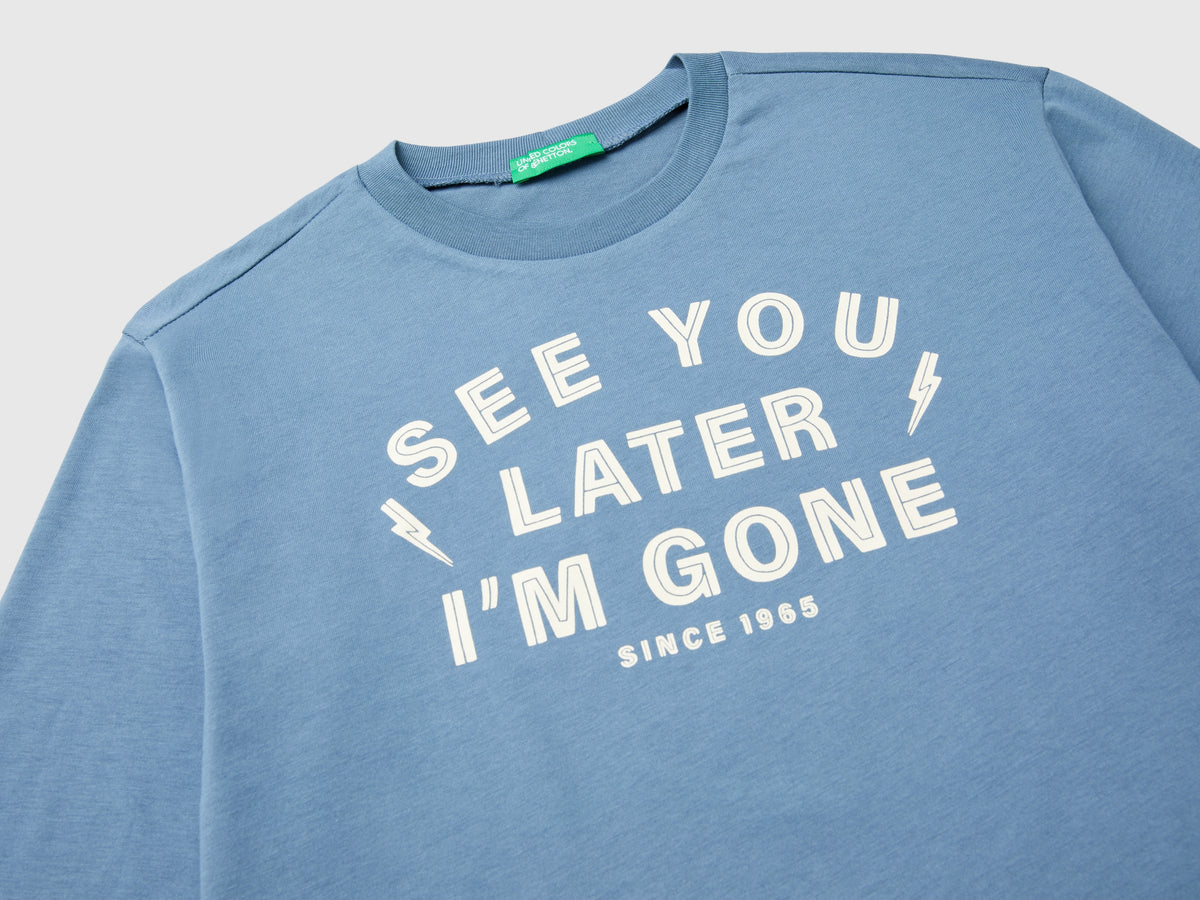 T-shirt in caldo cotone con stampa davanti e dietro