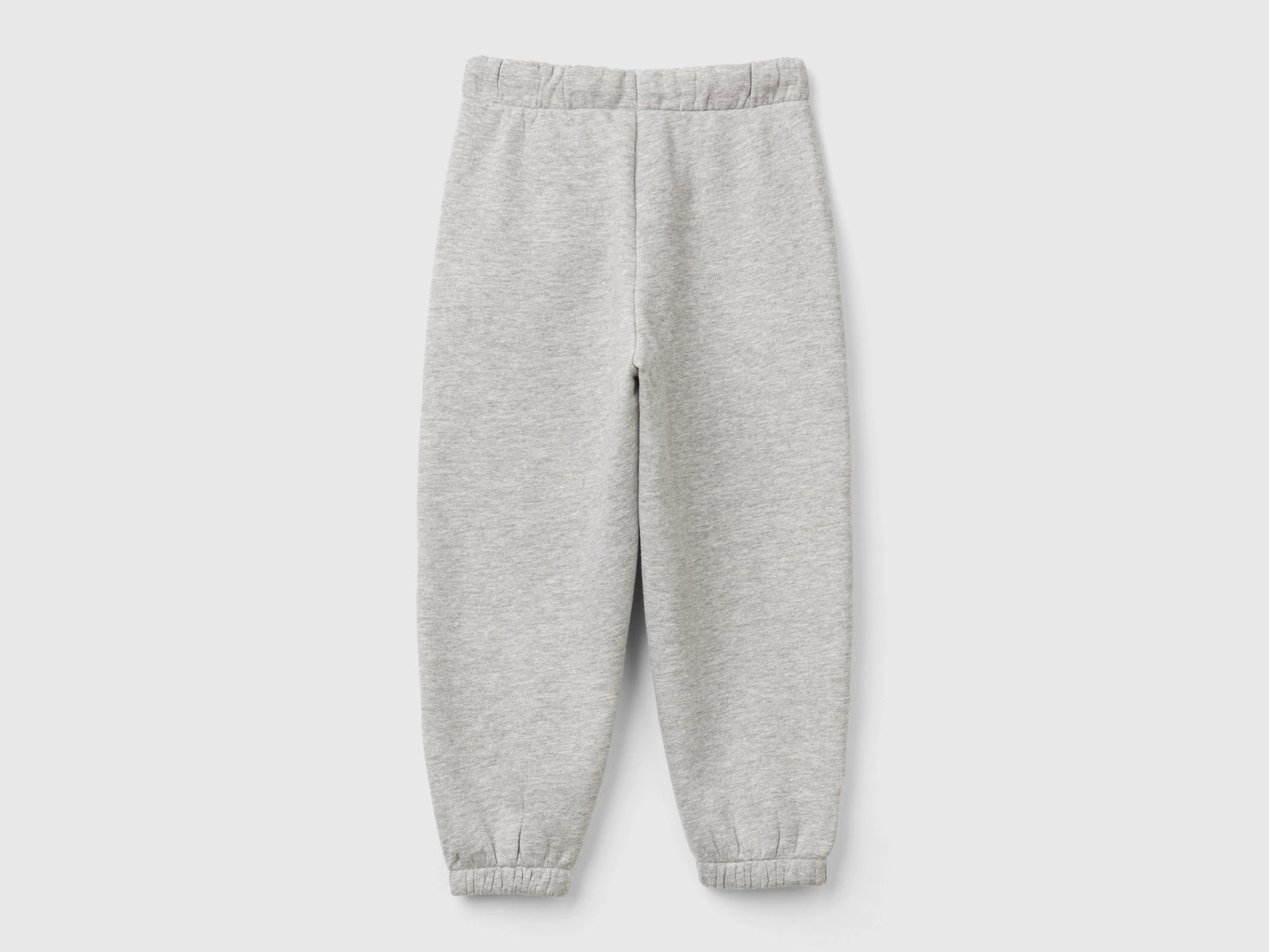Joggers in felpa con coulisse da bimba grigio chiaro 2 | Benetton Outlet