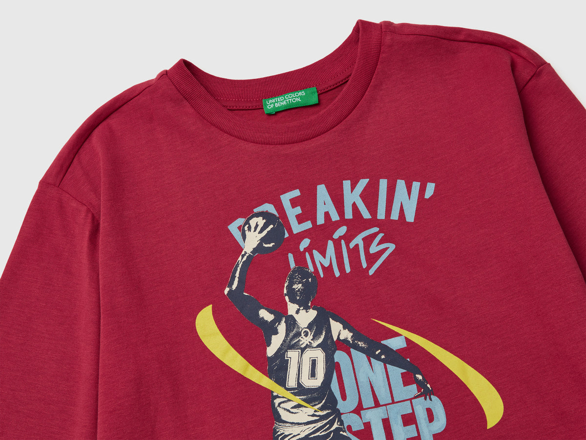 T-shirt con stampa in caldo cotone