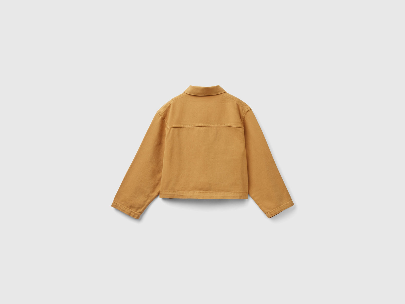 Giubbino cropped con tasche da bambina cammello 2 | Benetton Outlet