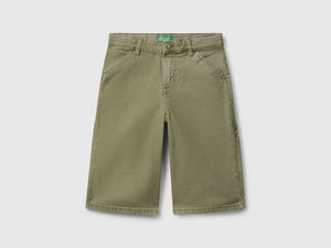 Jeans cargo al ginocchio