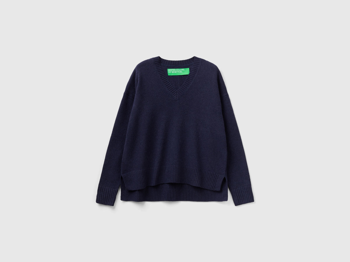 Maglione over fit con spacchi