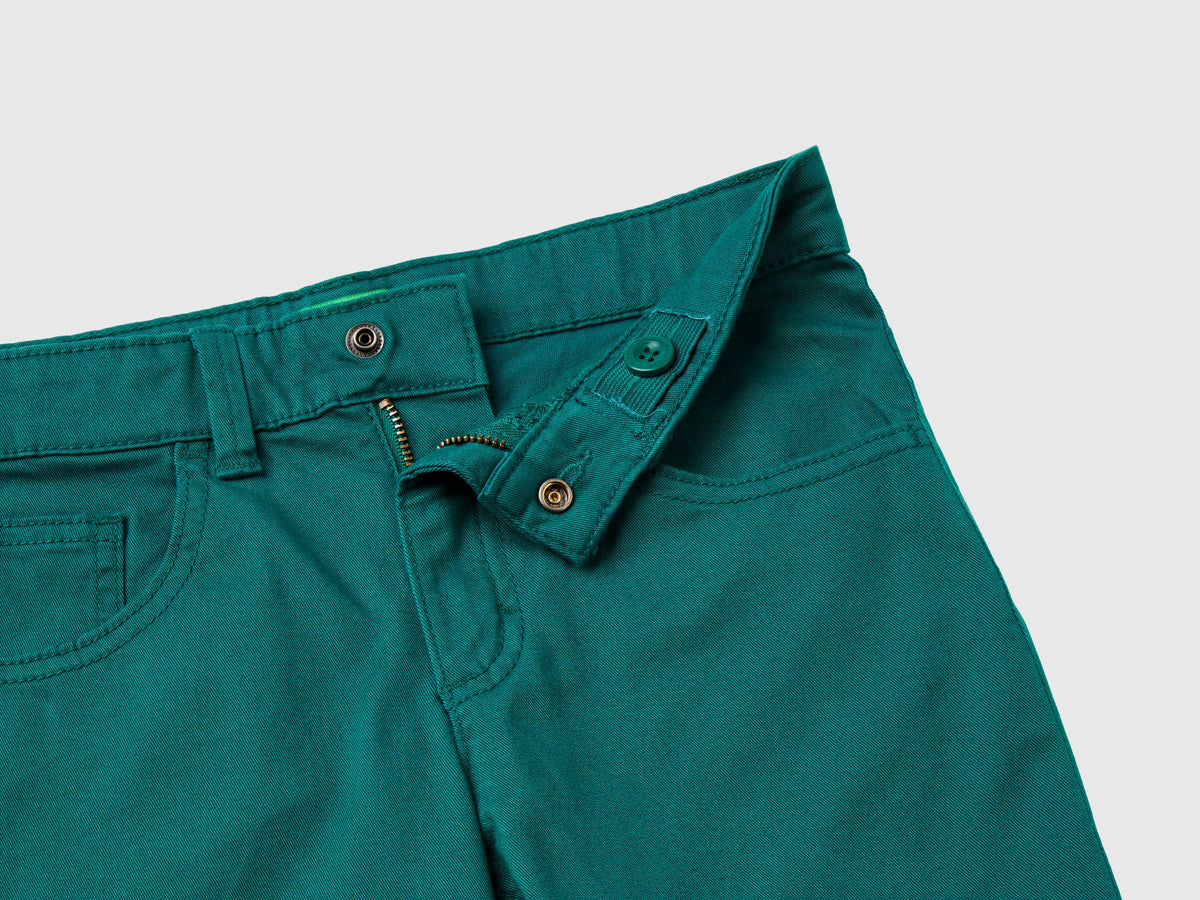 Pantaloni slim fit cinque tasche