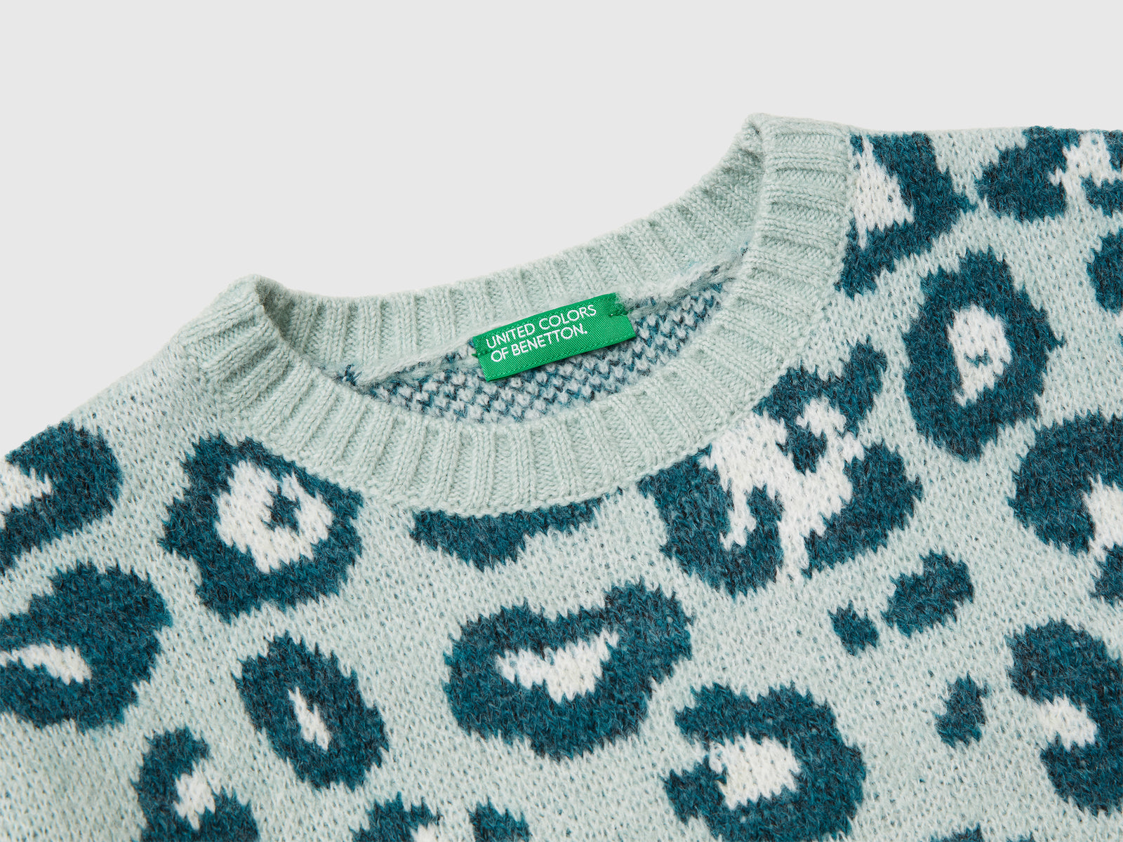 Maglia animalier in misto lana da bambina verde acqua 3 | Benetton Outlet