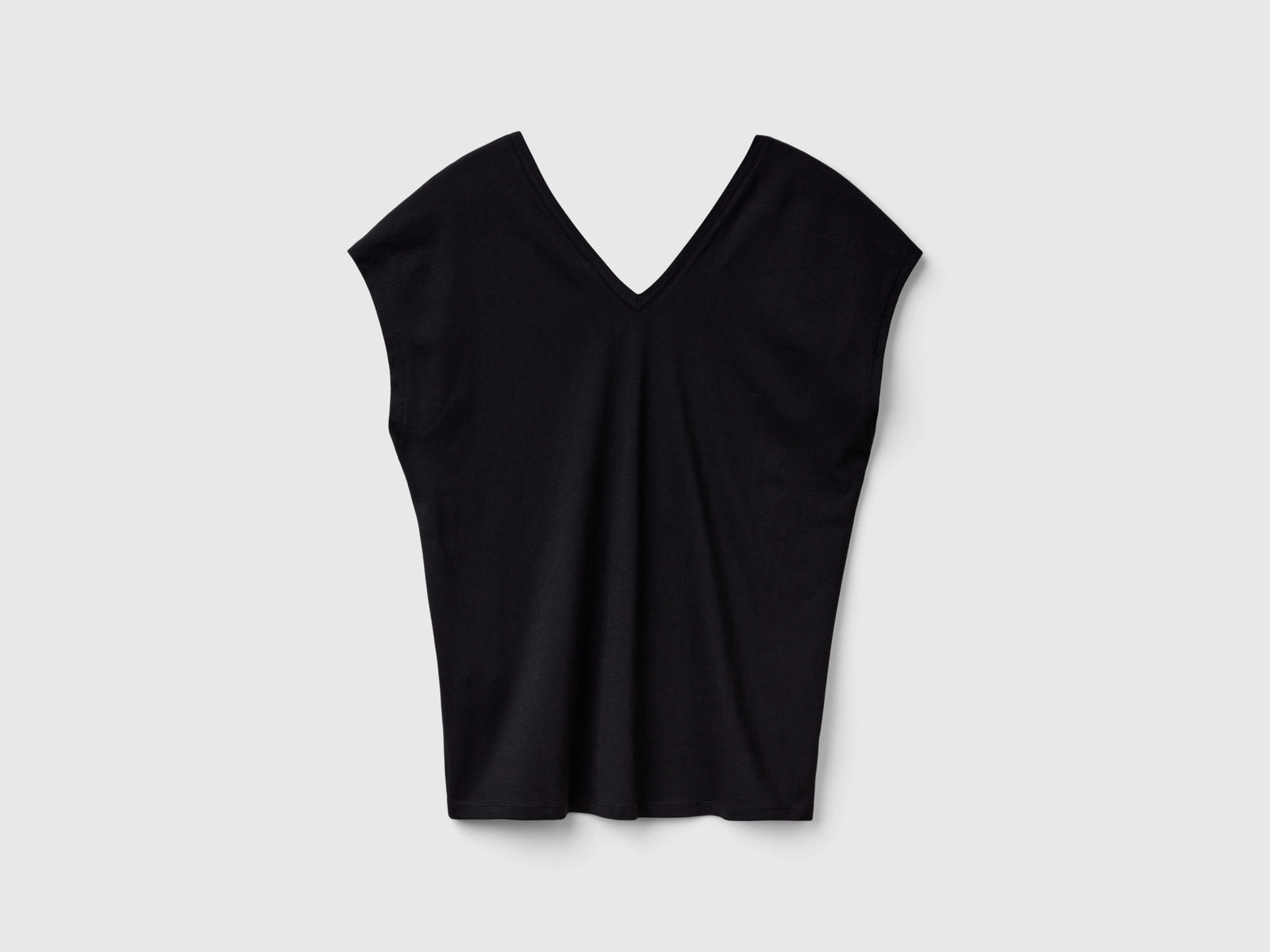 Maglietta con manica kimono da donna nero 2 | Benetton Outlet