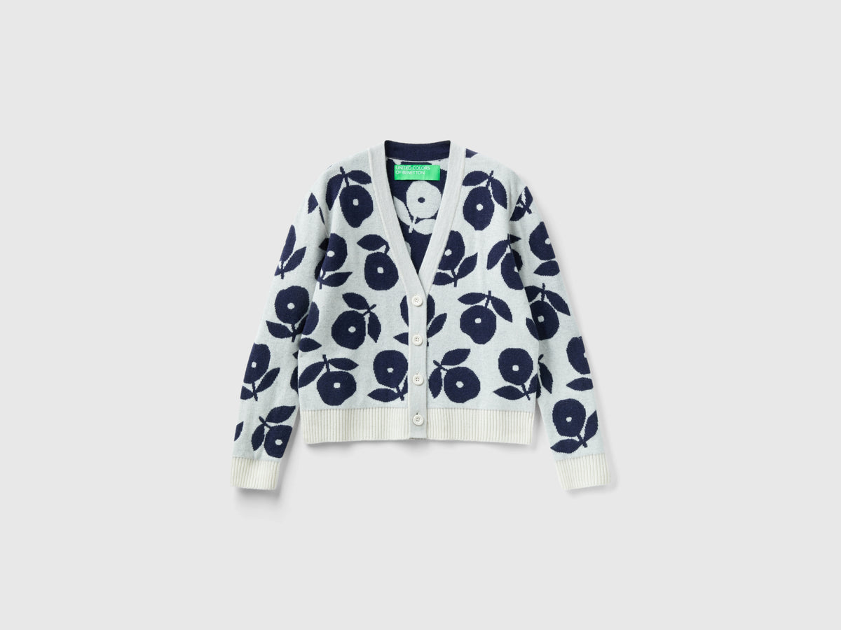 Cardigan con intarsi floreali
