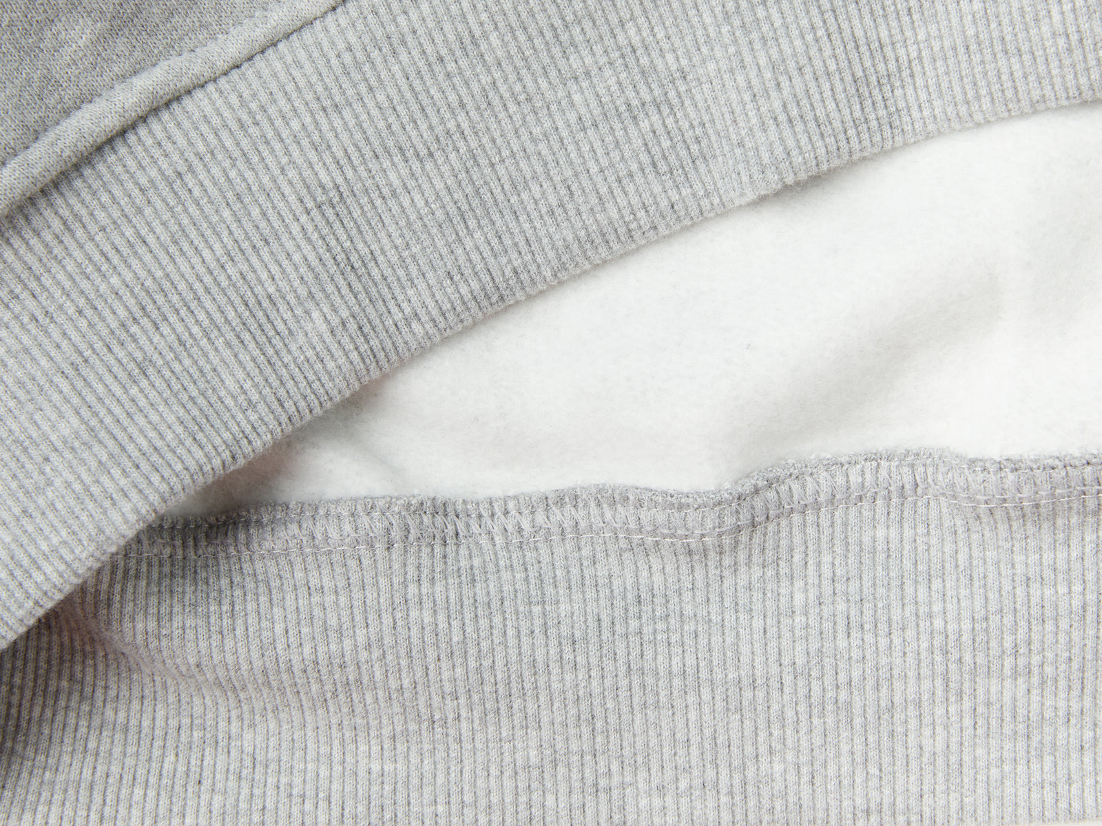 Calda felpa con logo da bambino grigio 2 | Benetton Outlet