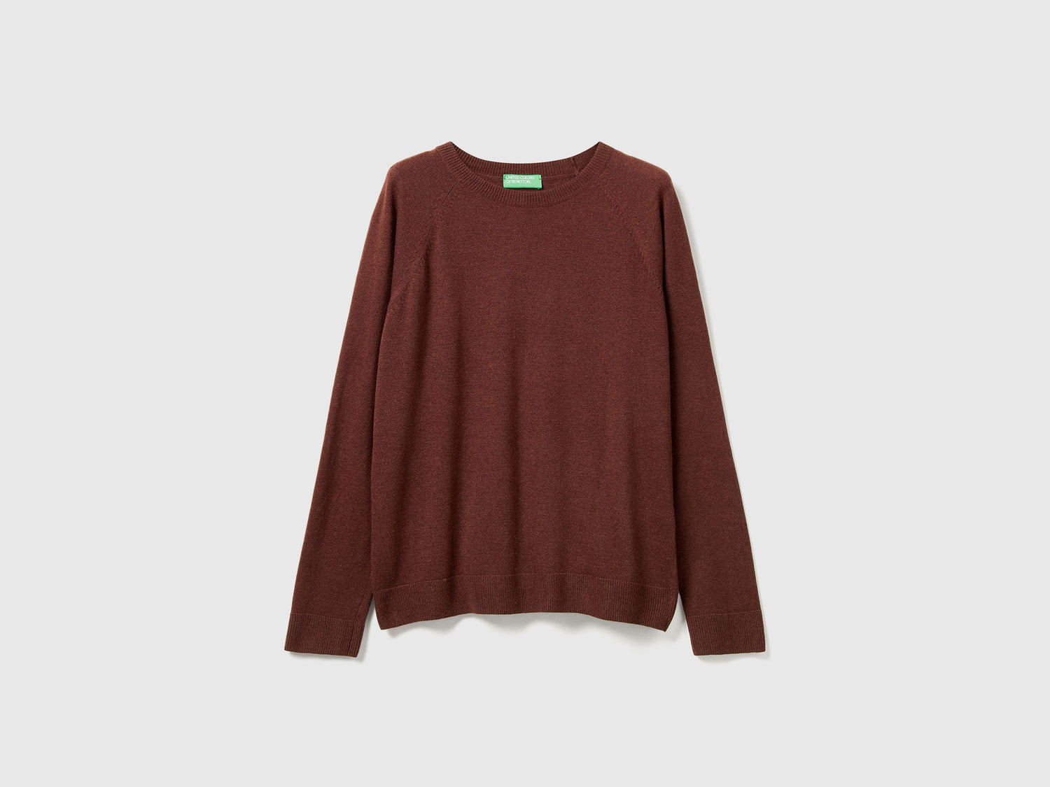 Maglia girocollo in misto lana e cashmere da donna marrone scuro | Benetton Outlet