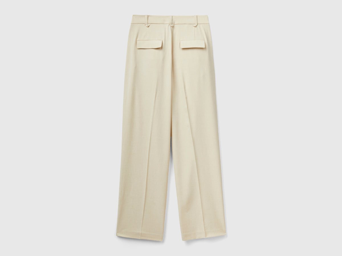 Pantaloni fluidi con doppia piega
