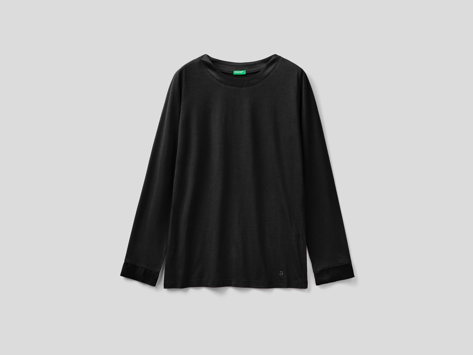 Maglia con inserti satin da donna nero | Benetton Outlet
