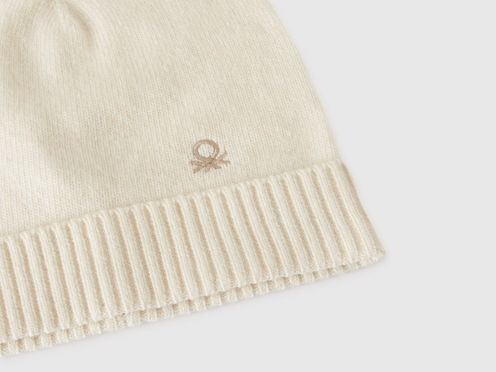 Cappello in misto cashmere da donna bianco panna 3 | Benetton Outlet