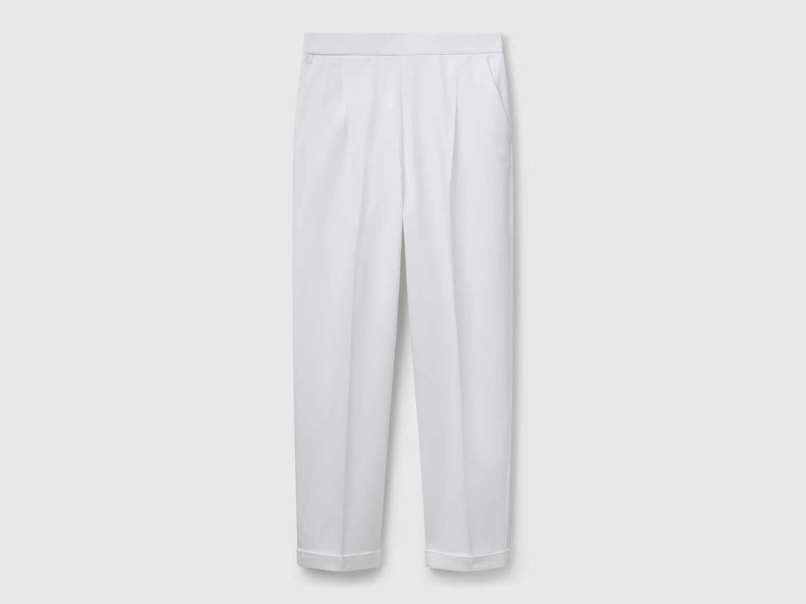Pantaloni in cotone elasticizzato da donna bianco | Benetton Outlet