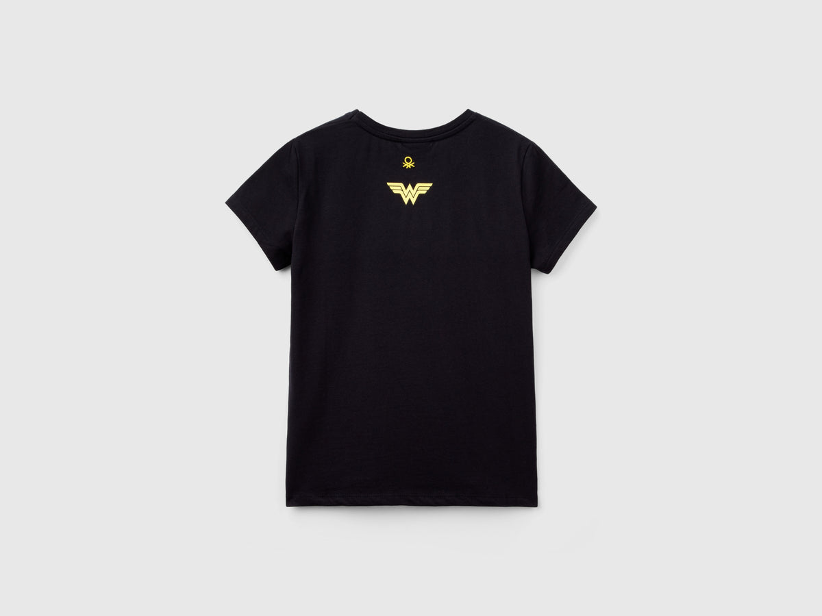 T-shirt ©&™ DC Comics Wonder Woman