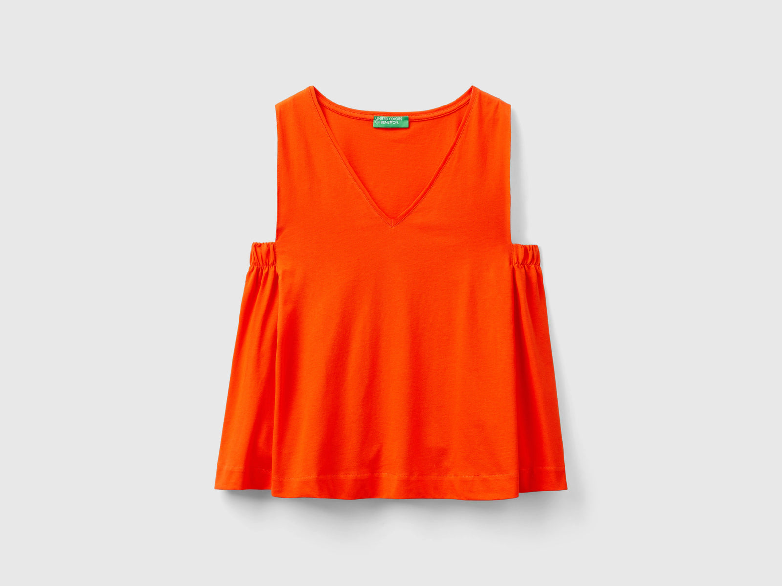 Top con scollo a V da donna rosso corallo | Benetton Outlet