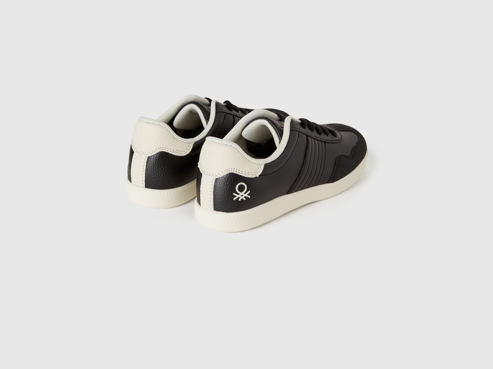 Sneakers in tessuto spalmato e scamosciato da bambino nero 2 | Benetton Outlet