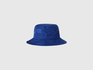 Cappello alla pescatora con coulisse